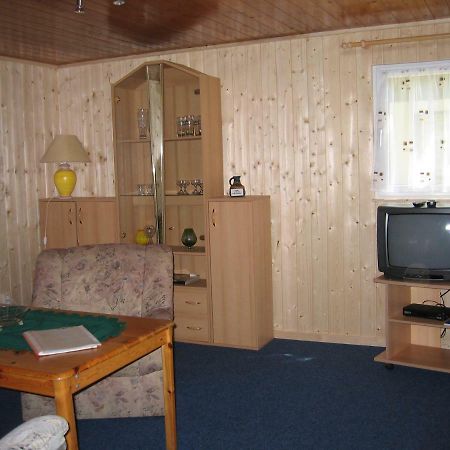 Feriendorf Finnhutte Quitzdorf Eksteriør billede